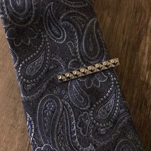 Silver Tie-Clip